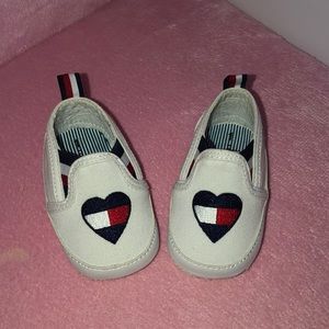 TOMMY HILFIGER BABY SHOES